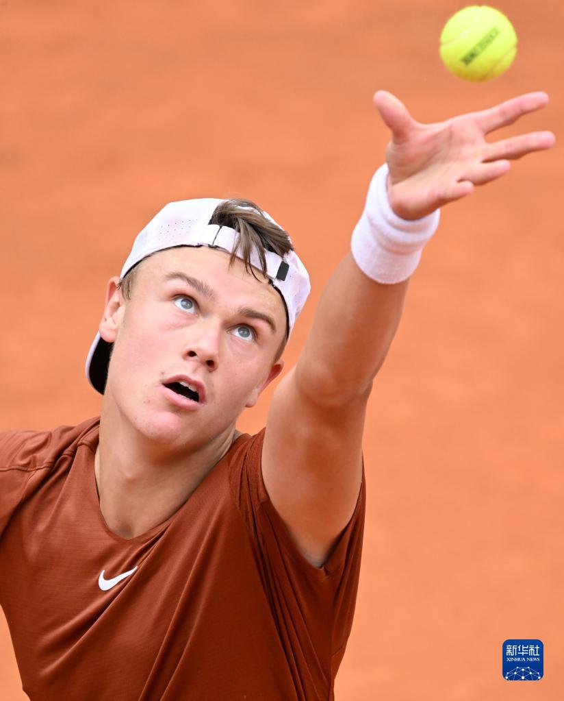 说是一份双 说是一份双